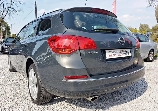 Opel Astra cena 29900 przebieg: 123000, rok produkcji 2012 z Łobżenica małe 631